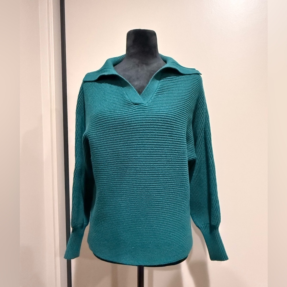 Vince Deep Green Cozy V-Neck Ribbed Sweater